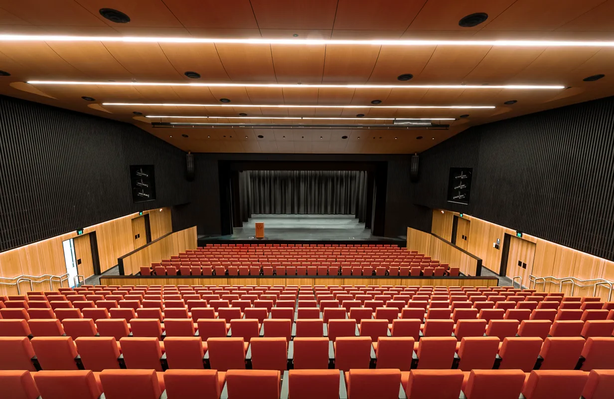 Setting the Stage at Santa Maria College